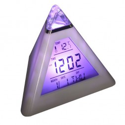 Будильник пирамида с меняющейся подсветкой хамелеон OR515