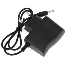 Зарядное устройство блок питания для зарядки li ion аккумуляторов 18650 в фонарях ток зу 4.2V адаптер 3.5 мм